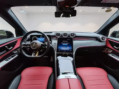 2025 Mercedes-Benz AMG GLC 43 4MATIC — 8