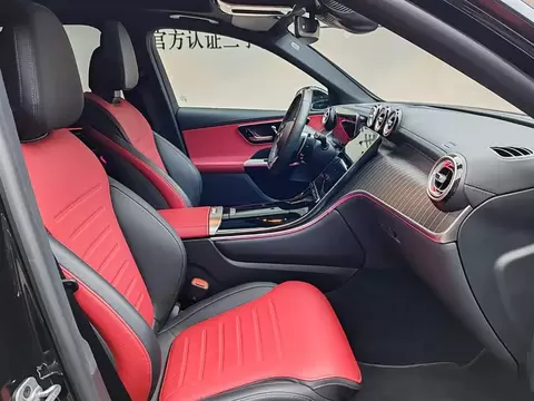 2025 Mercedes-Benz AMG GLC 43 4MATIC — 18