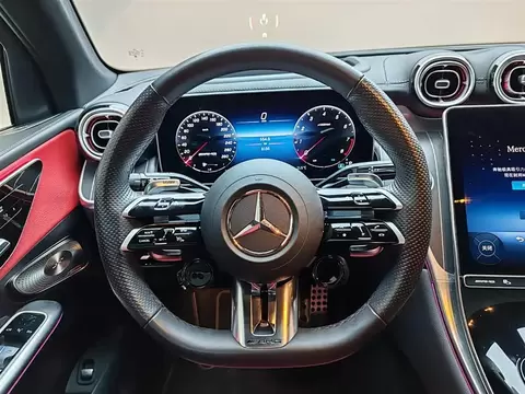 2025 Mercedes-Benz AMG GLC 43 4MATIC — 20
