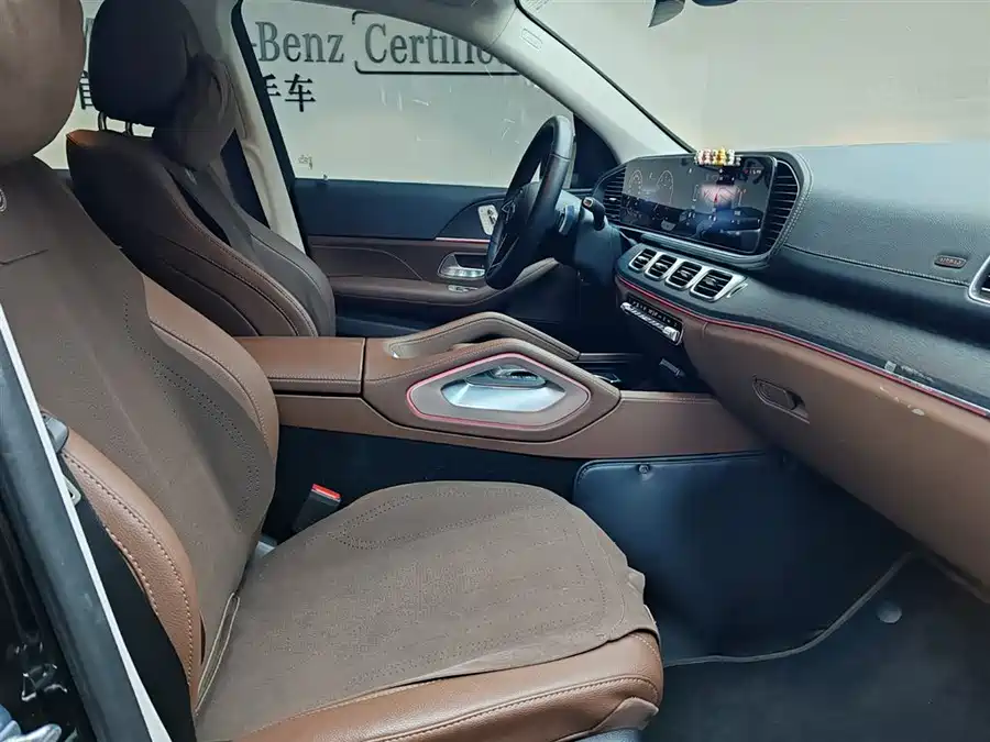 2025 Mercedes-Benz GLE 350 4MATIC — 11