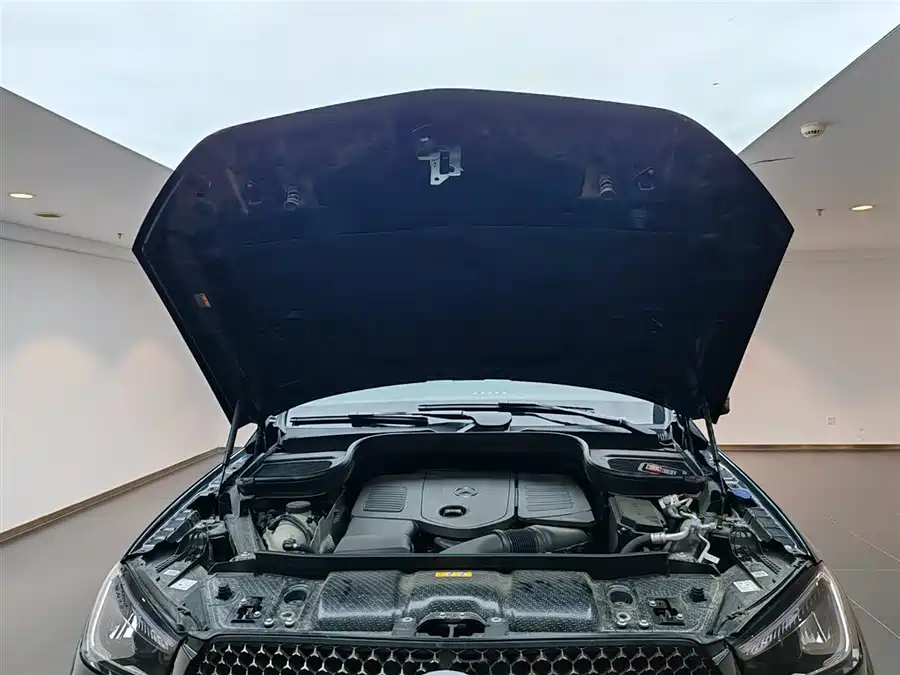 2025 Mercedes-Benz GLE 350 4MATIC — 14