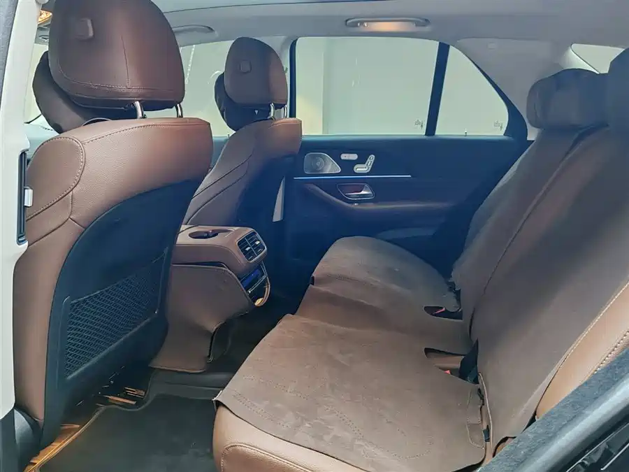 2025 Mercedes-Benz GLE 350 4MATIC — 16