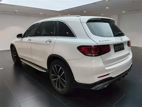 2020 Mercedes-Benz GLC 300 L 4MATIC — 6