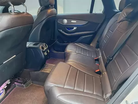 2020 Mercedes-Benz GLC 300 L 4MATIC — 8