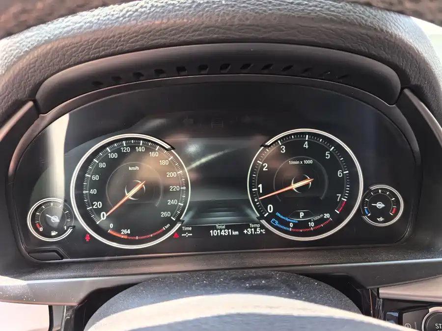 2017 BMW X5 xDrive35i Leading — 7