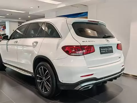 2020 Mercedes-Benz GLC 300 L 4MATIC — 5