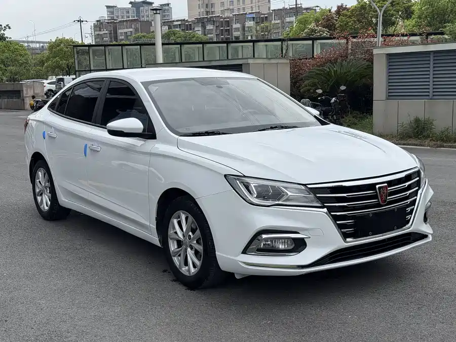 2019 Roewe i5 1.5L Manual — 3