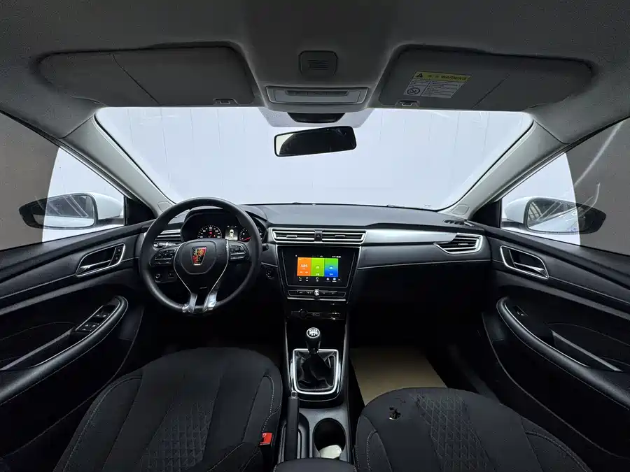 2019 Roewe i5 1.5L Manual — 4