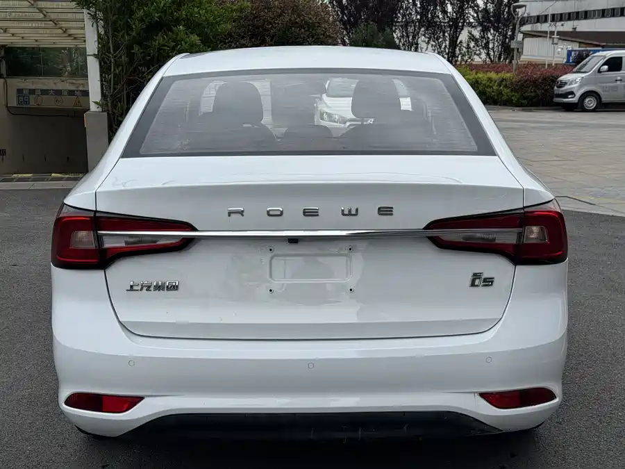 2019 Roewe i5 1.5L Manual — 10