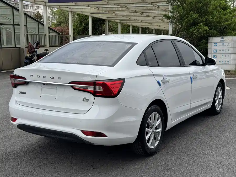 2019 Roewe i5 1.5L Manual — 12