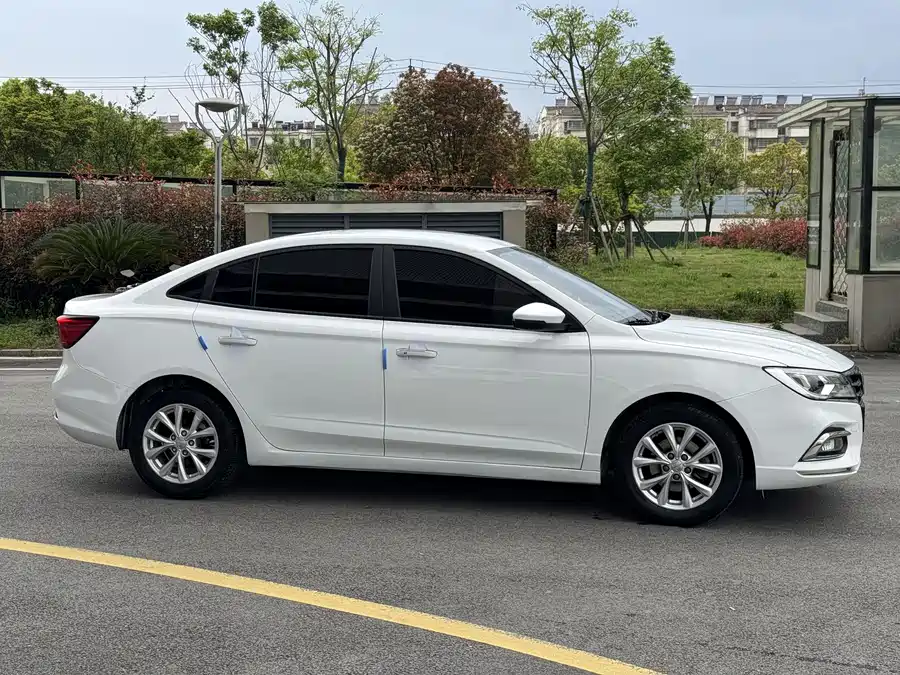 2019 Roewe i5 1.5L Manual — 14