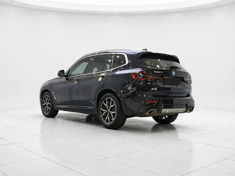 2023 BMW X3 xDrive25i M Sport — 4