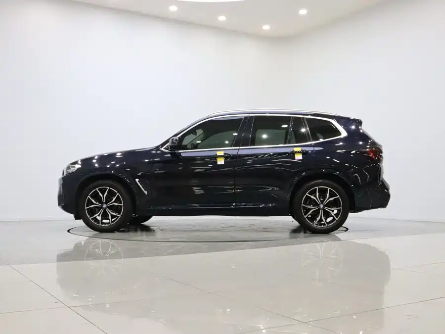 2023 BMW X3 xDrive25i M Sport — 8