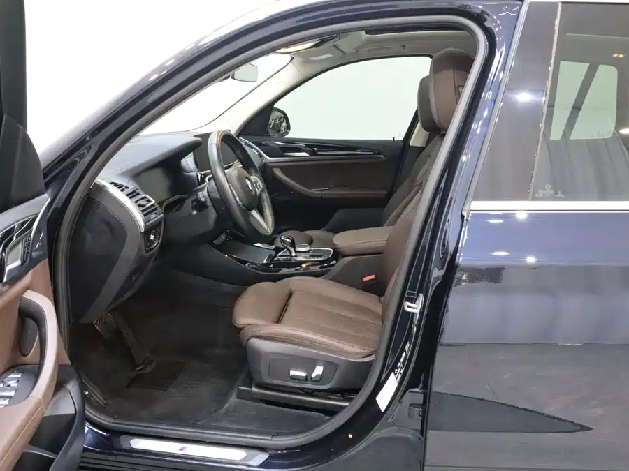 2023 BMW X3 xDrive25i M Sport — 10