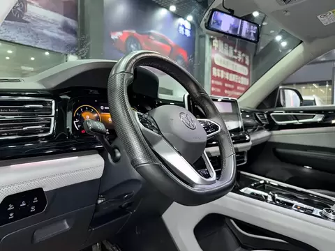 2021 VW Teramont X 330TSI FWD Luxury — 16