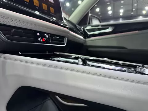 2021 VW Teramont X 330TSI FWD Luxury — 17