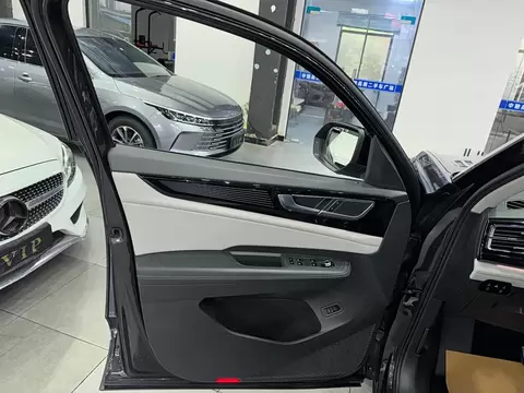 2021 VW Teramont X 330TSI FWD Luxury — 19
