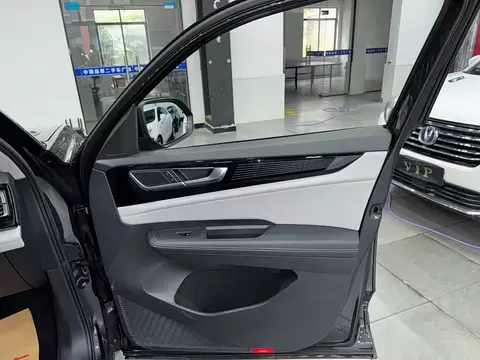 2021 VW Teramont X 330TSI FWD Luxury — 22