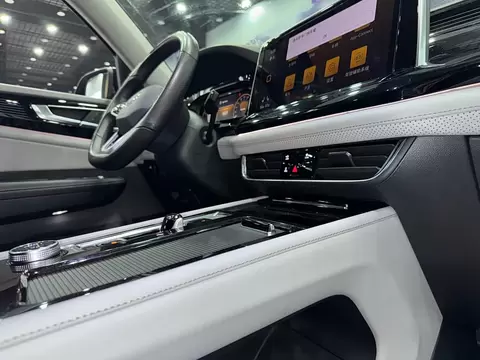 2021 VW Teramont X 330TSI FWD Luxury — 24
