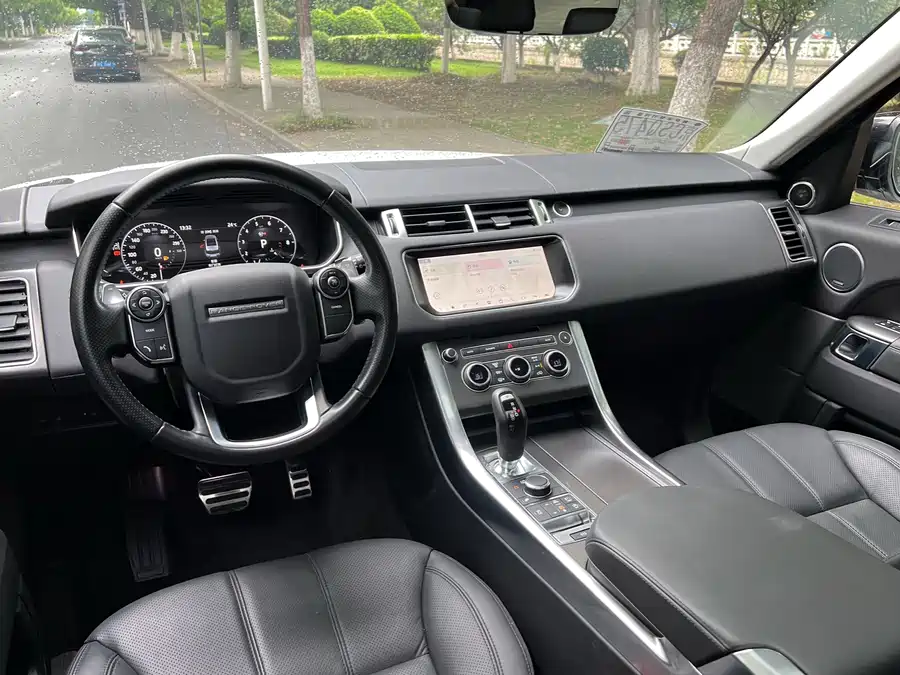 2017 Land Rover Range Rover Sport 3.0 SC V6 HSE Dynamic — 14