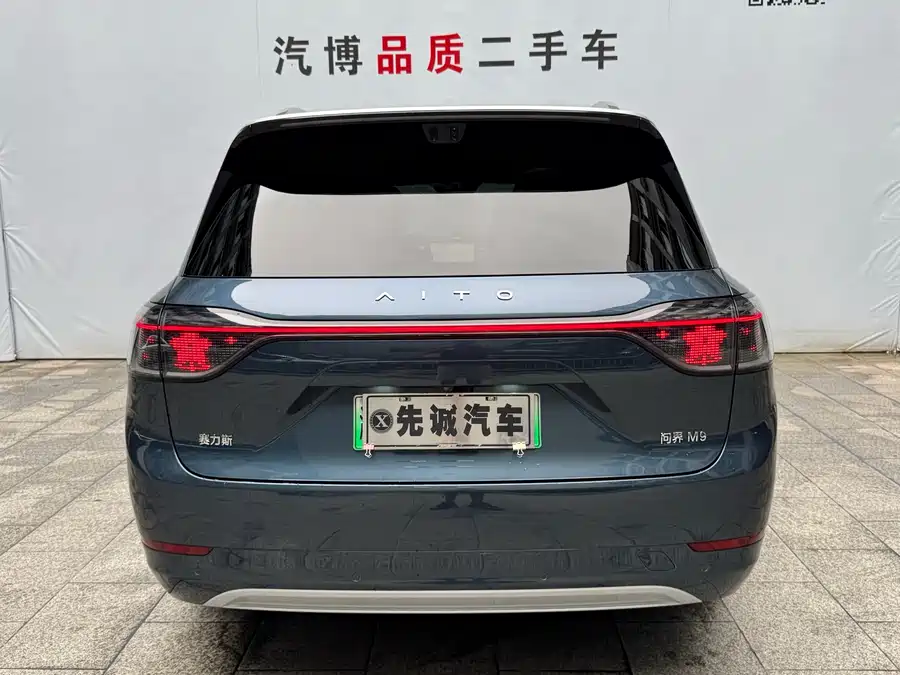 2024 AITO M9 EREV Ultra 42kWh 6-Seat — 6