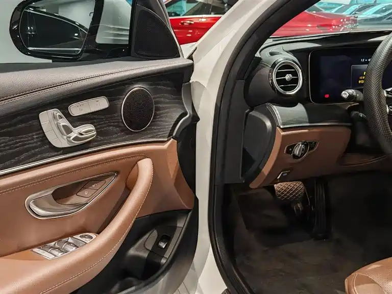 2023 Mercedes-Benz E 300 L Sport — 6