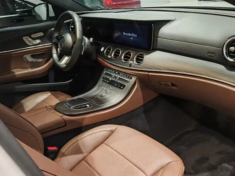 2023 Mercedes-Benz E 300 L Sport — 10