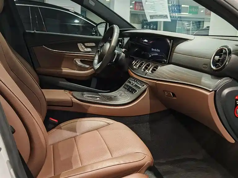 2023 Mercedes-Benz E 300 L Sport — 11