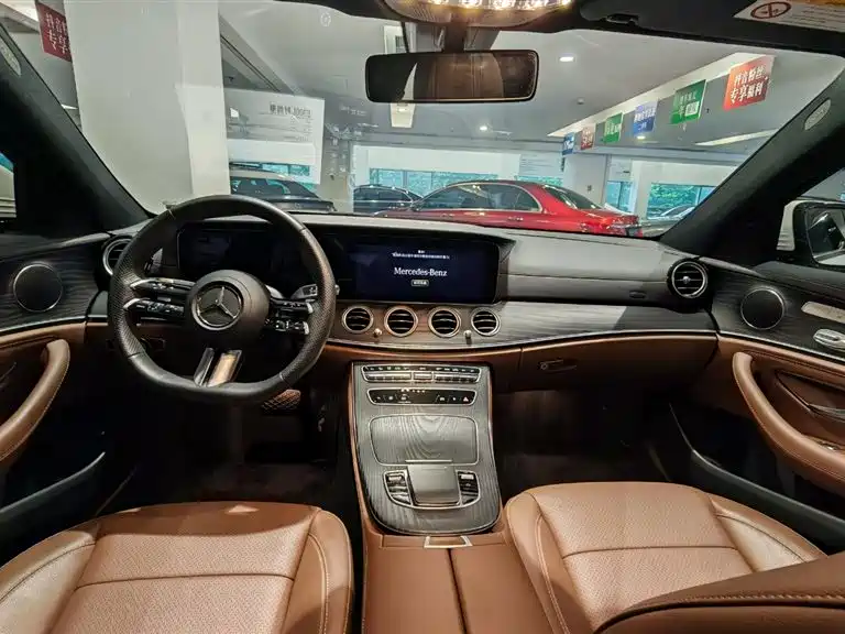 2023 Mercedes-Benz E 300 L Sport — 13