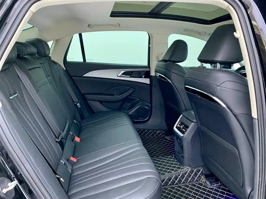 2024 Hongqi H5 1.5T DCT Lianzhi Qiyun — 13