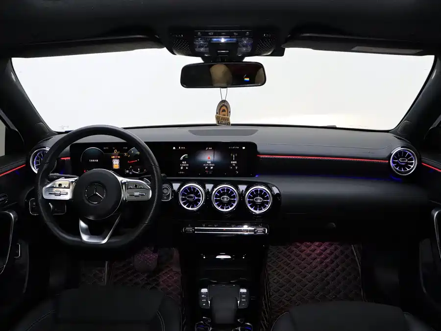 2022 Mercedes-Benz A-Class A 200 L Sport — 19
