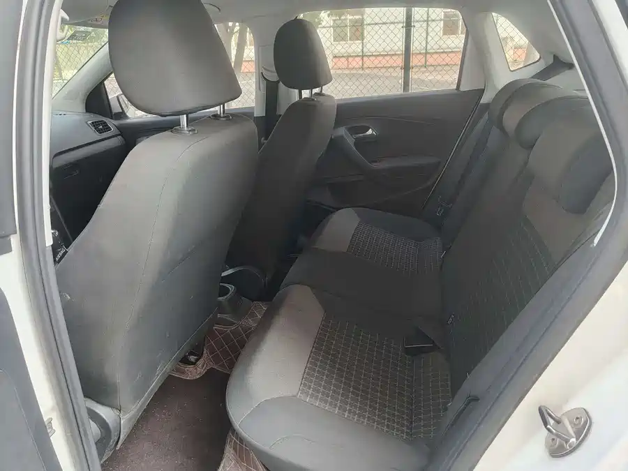 2018 Volkswagen Polo 1.5L Auto Comfort — 6