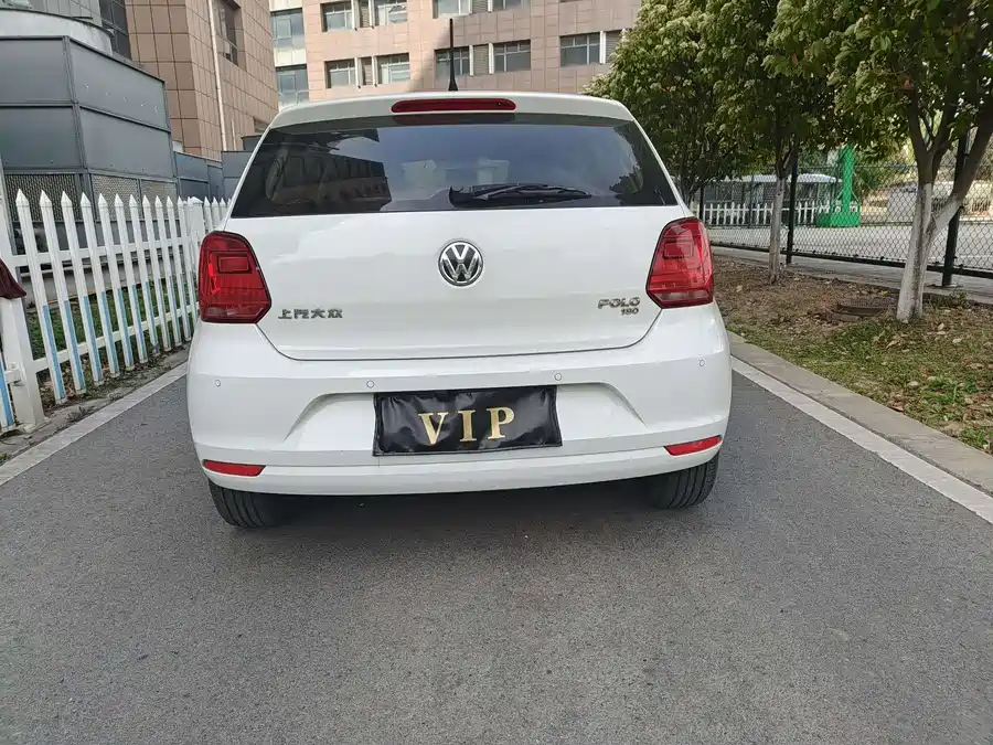 2018 Volkswagen Polo 1.5L Auto Comfort — 9