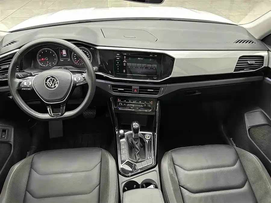 2022 Volkswagen Tayron 280TSI FWD Luxury Connect — 2