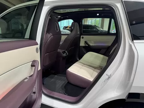 2026 AITO M6 EV Max+ Long Range — 9