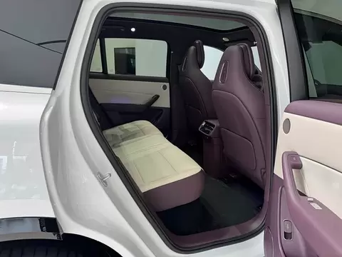 2026 AITO M6 EV Max+ Long Range — 11