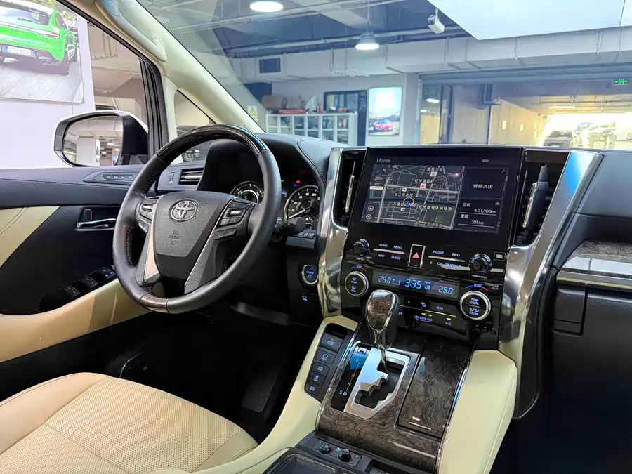 2022 Toyota Vellfire 2.5L Hybrid HV尊贵版 — 20