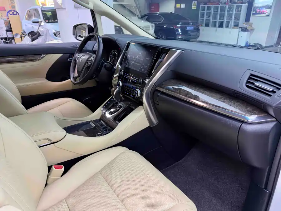 2022 Toyota Vellfire 2.5L Hybrid HV尊贵版 — 23