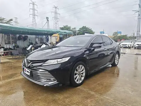 Camry 2021 2.0G Deluxe Edition
