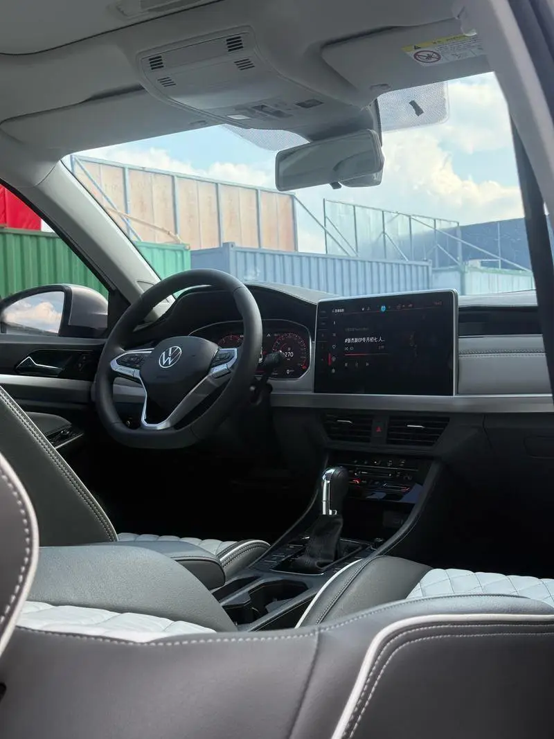 Bora 2023 300TSI DSG Premium Edition — 14