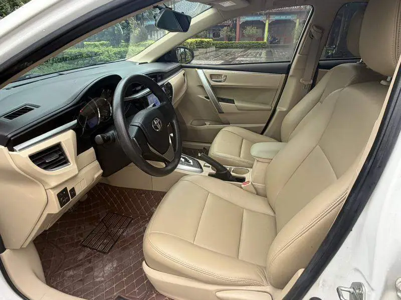 Corolla 2017 1.6L CVT GL — 8