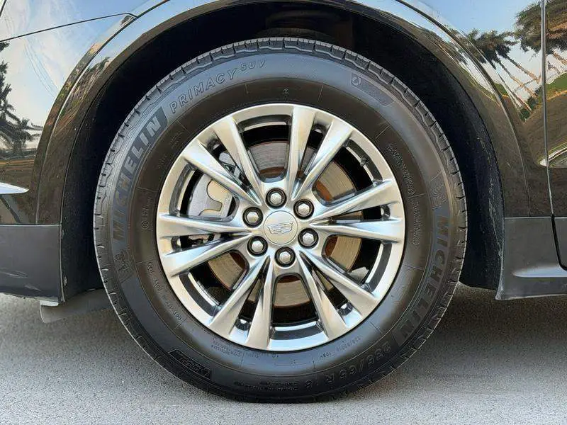 Cadillac XT5 2020 28T Luxury Model — 10