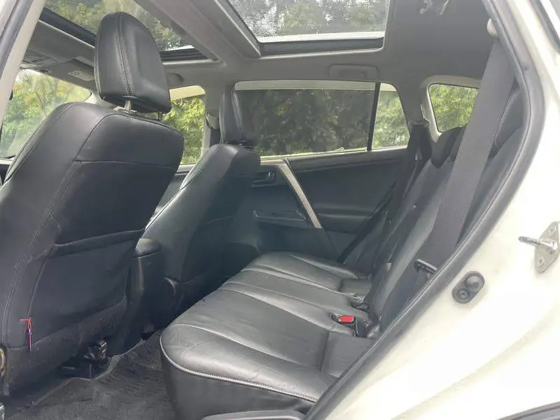 RAV4 Rongfang 2015 2.5L Automatic 4WD Elite Edition — 15