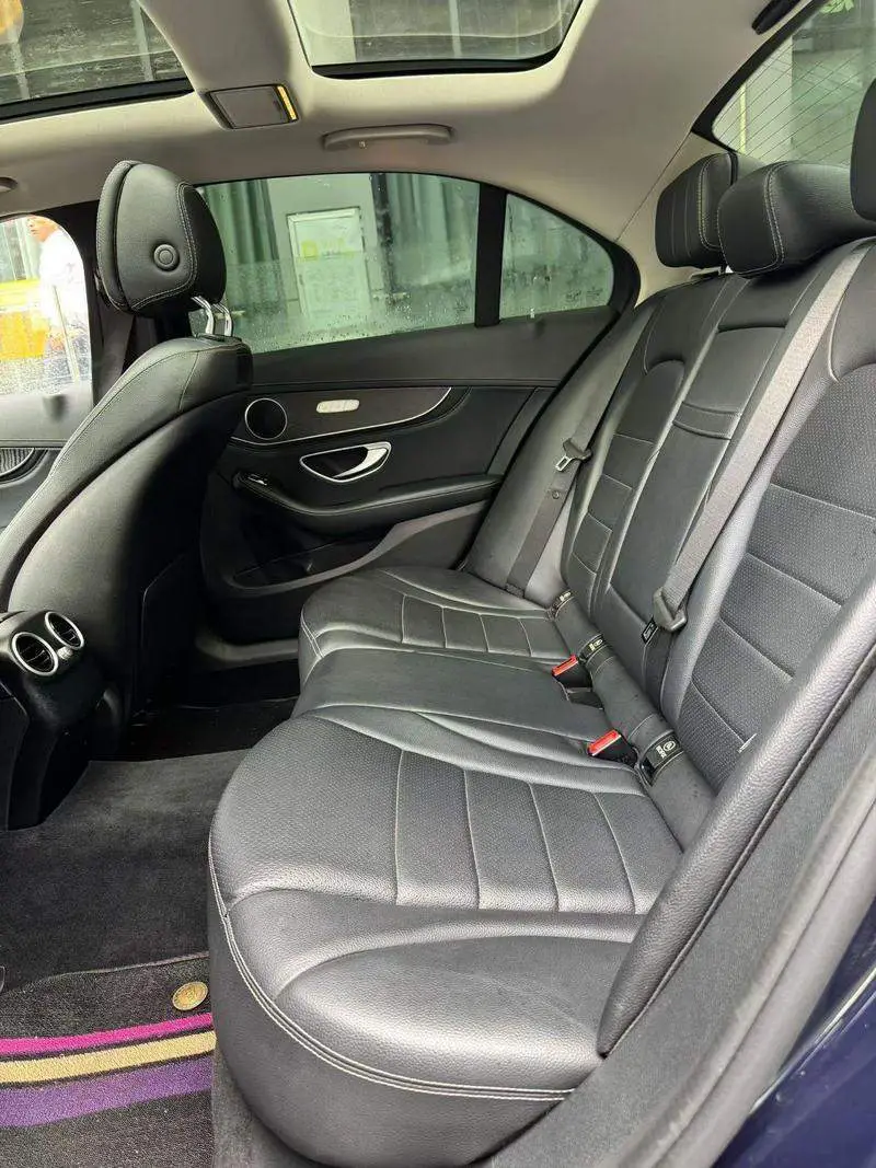 Mercedes-Benz C-Class 2018 C 200 L Sports Edition — 9