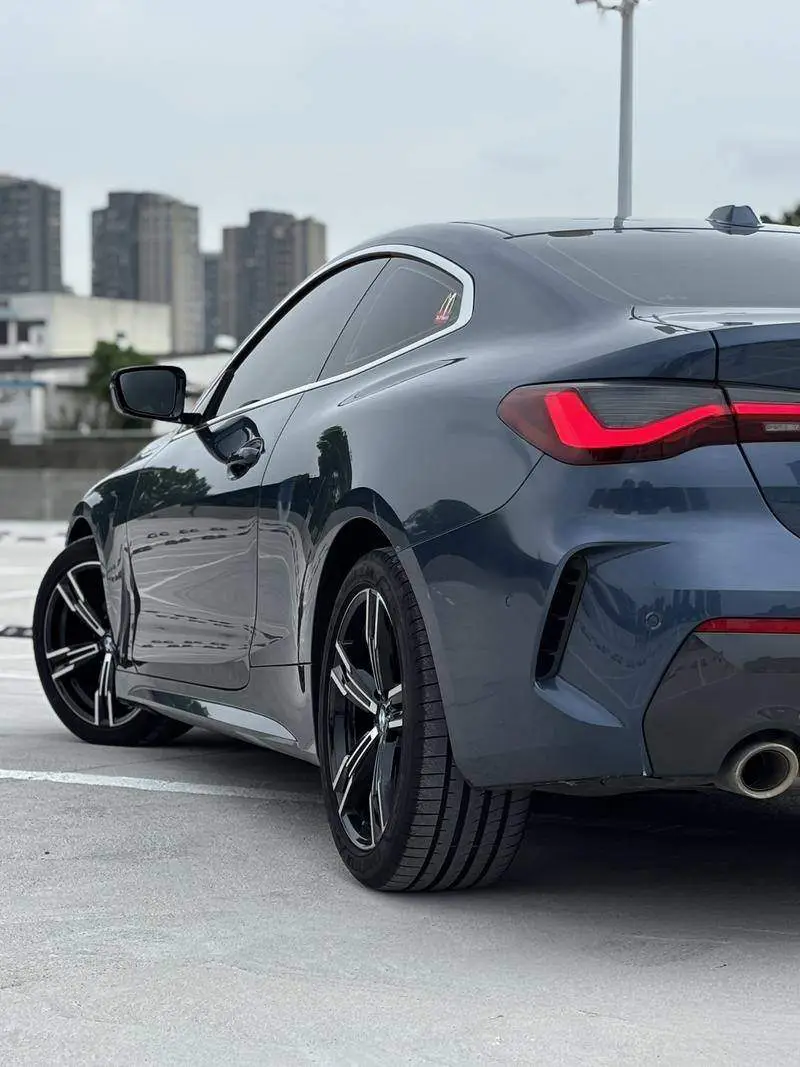 BMW 4 Series 2023 425i M Sport Package — 10