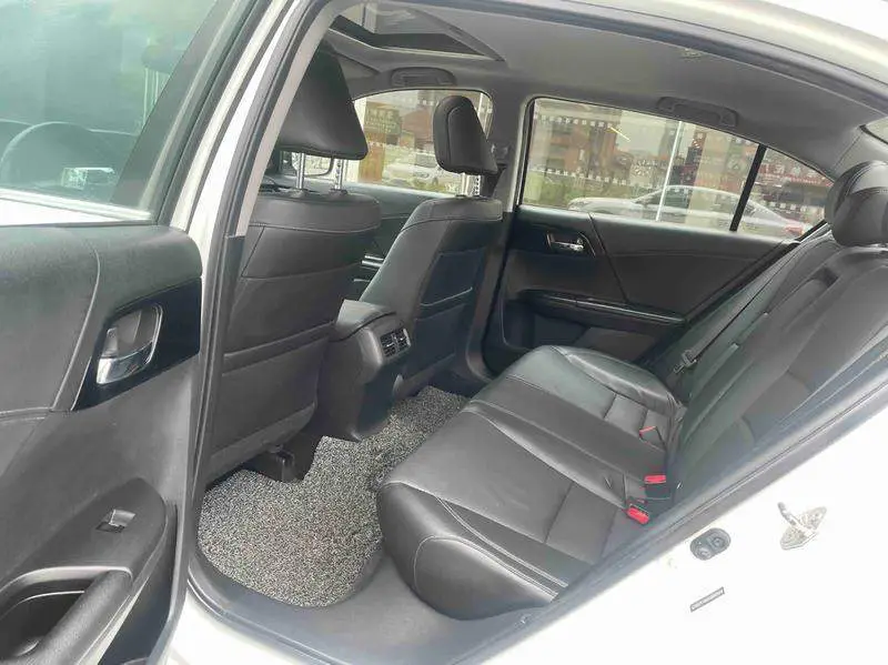 Accord 2016 2.0L Elite Edition — 12