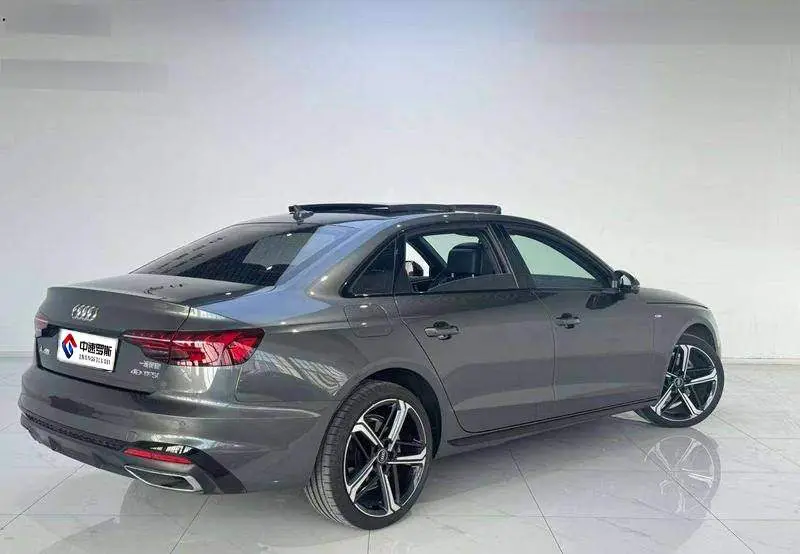 Audi A4L 2024 40 TFSI Luxury Dynamic Edition — 4