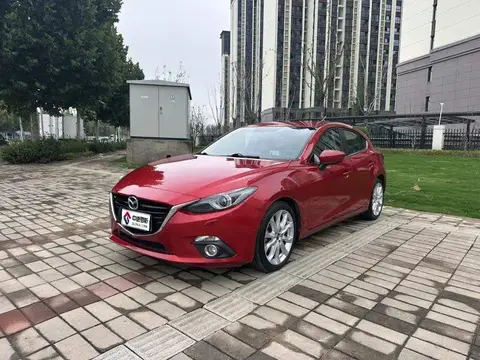 Mazda 3 Angkesaila 2014 Hatchback 2.0L Automatic Flagship Model