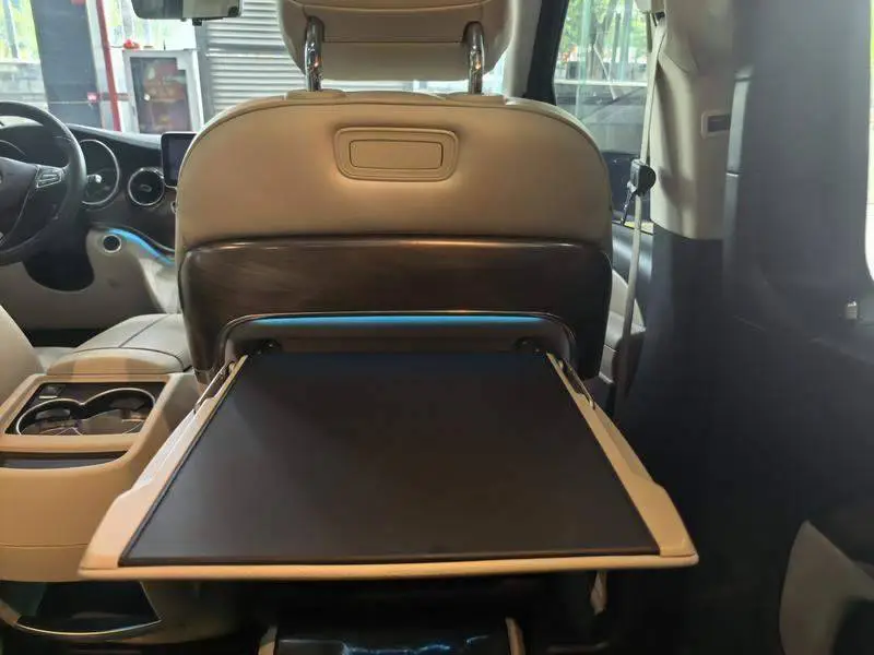 Mercedes-Benz V-Class 2022 V 260 L Long Wheelbase Luxury Edition — 19