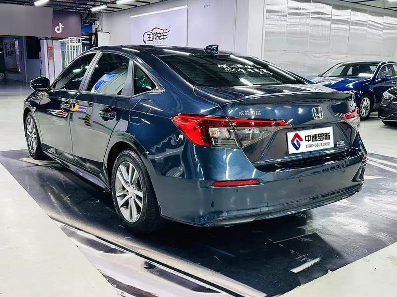 Civic 2022 240TURBO CVT Dynamic Edition — 4